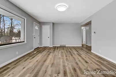 609 60th Street SE, Kentwood, MI 49548 - Photo 7