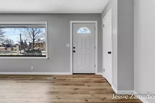 609 60th St SE, Kentwood, MI 49548 - Photo 5