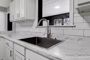 609 60th St SE, Kentwood, MI 49548 - Photo 17