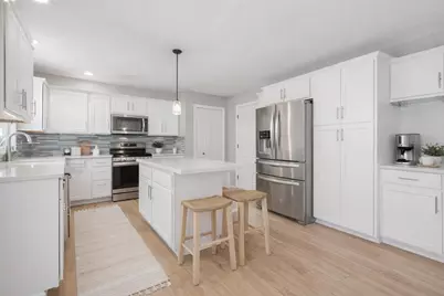 1701 J W Way, Saint Joseph, MI 49085 - Photo 9