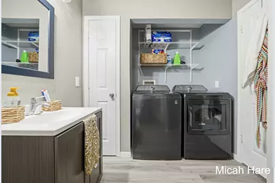 1437 Carlton Street, Muskegon, MI 49442 - Photo 13