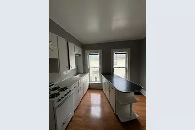 227 Douglas Avenue, Kalamazoo, MI 49007 - Photo 9