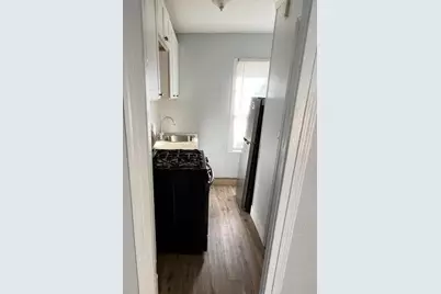 914 Fulton Street W, Grand Rapids, MI 49504 - Photo 5