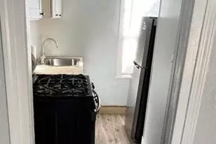 914 Fulton St W, Grand Rapids, MI 49504 - Photo 5