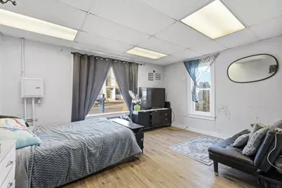 914 Fulton Street W, Grand Rapids, MI 49504 - Photo 5