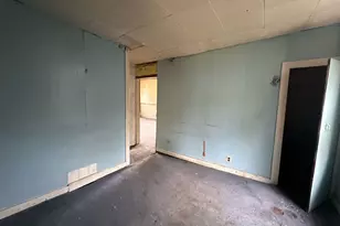 490 4th St, Benton Harbor, MI 49022 - Photo 13