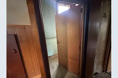 490 4th Street, Benton Harbor, MI 49022 - Photo 27