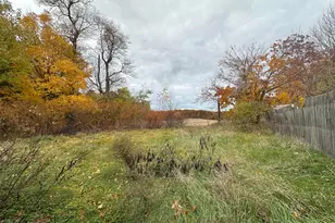 490 4th St, Benton Harbor, MI 49022 - Photo 7