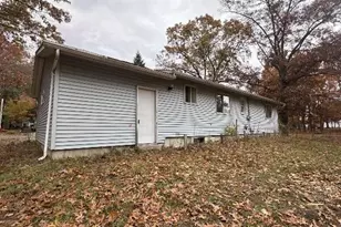 4156 Echo Rd, Benton Harbor, MI 49022 - Photo 7