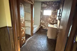 1626 Territorial Rd, Benton Harbor, MI 49022 - Photo 5