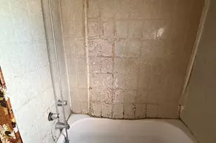 1626 Territorial Rd, Benton Harbor, MI 49022 - Photo 7