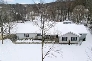 1395 S Lacey Lake Rd, Charlotte, MI 48813 - Photo 7