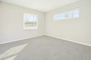 33941 Jefferson Ave, Saint Clair Shores, MI 48082 - Photo 9