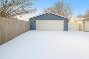 33941 Jefferson Ave, Saint Clair Shores, MI 48082 - Photo 13
