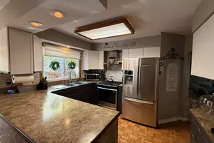 9119 Garfield Dr, Whitmore Lake, MI 48189 - Photo 13