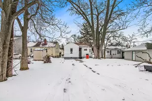 1190 Monroe St, Benton Harbor, MI 49022 - Photo 19