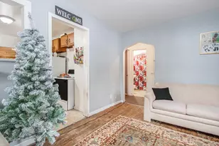 1190 Monroe St, Benton Harbor, MI 49022 - Photo 5