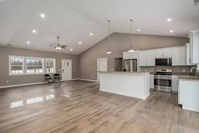 2824 E B Avenue, Plainwell, MI 49080 - Photo 5
