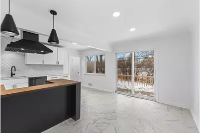 21310 Gardner Street, Oak Park, MI 48237 - Photo 7