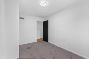 21310 Gardner St, Oak Park, MI 48237 - Photo 15