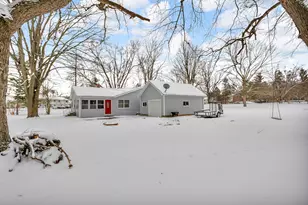 1410 Rowena Ln, Jackson, MI 49202 - Photo 3