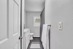 1410 Rowena Ln, Jackson, MI 49202 - Photo 17