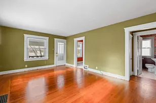 1215 Loeser Ave, Jackson, MI 49203 - Photo 9