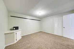 7265 Royal Troon Dr, Ypsilanti, MI 48197 - Photo 43