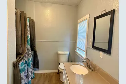 828 W Larch Avenue, Muskegon, MI 49441 - Photo 13