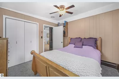 224 W Lake Drive, Cadillac, MI 49601 - Photo 23