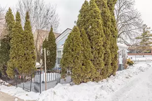 209 N Ann Arbor St, Saline, MI 48176 - Photo 7