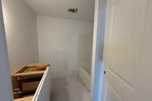 11980 Smithfield Dr, Holland, MI 49424 - Photo 7