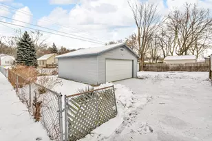 203 Dakota St, Ypsilanti, MI 48198 - Photo 5