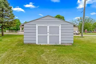 401 St Joseph St, Union City, MI 49094 - Photo 5