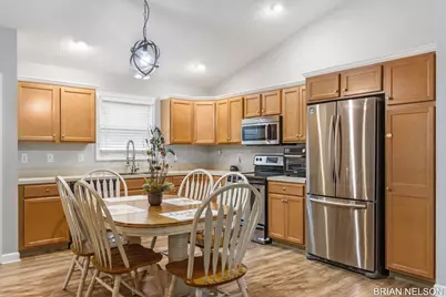 80 E 37th Street, Holland, MI 49423 - Photo 9