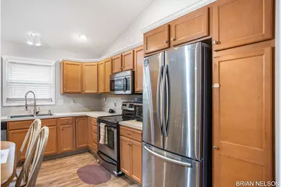 80 E 37th Street, Holland, MI 49423 - Photo 11