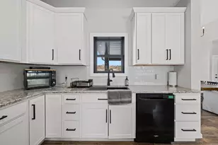 14275 Deer Path, Buchanan, MI 49107 - Photo 11