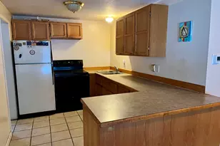 14894 Groesbeck St, Grand Haven, MI 49417 - Photo 5