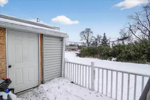 64 Spring St, Hillsdale, MI 49242 - Photo 11