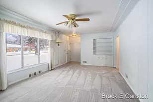 1901 Maryland Blvd, Norton Shores, MI 49441 - Photo 7