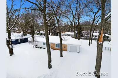 1901 Maryland Boulevard, Norton Shores, MI 49441 - Photo 25