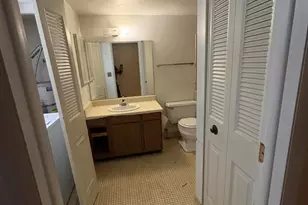 1476 W Chateau Vert, Ypsilanti, MI 48197 - Photo 7