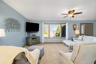 437 Kenaston Dr, Coldwater, MI 49036 - Photo 19