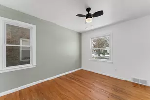 18926 Ashton Ave, Detroit, MI 48219 - Photo 17