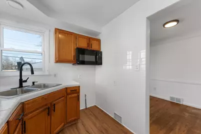 18926 Ashton Avenue, Detroit, MI 48219 - Photo 11