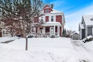 28 E 23rd St, Holland, MI 49423 - Photo 3