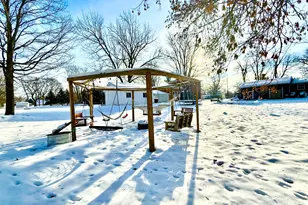 236 W Main St, Vermontville, MI 49096 - Photo 9