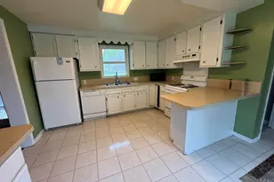 236 W Main St, Vermontville, MI 49096 - Photo 15