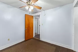 909 Baker St, Lansing, MI 48910 - Photo 21