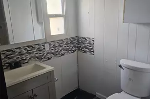 1653 M-63, Benton Harbor, MI 49022 - Photo 9